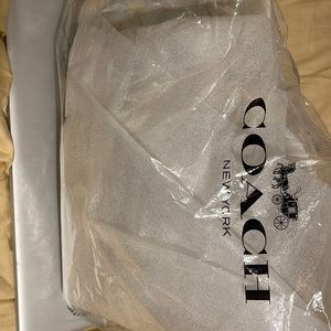 Coach Tilly Top Handle with Dandelion Floral Print Handbag